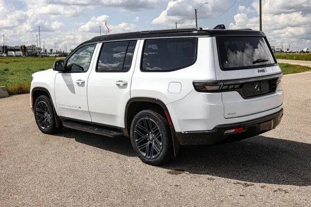 Jeep Grand Wagoneer 2026 photo 2