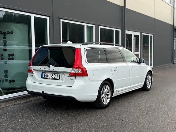 Volvo V70 2014 photo 4