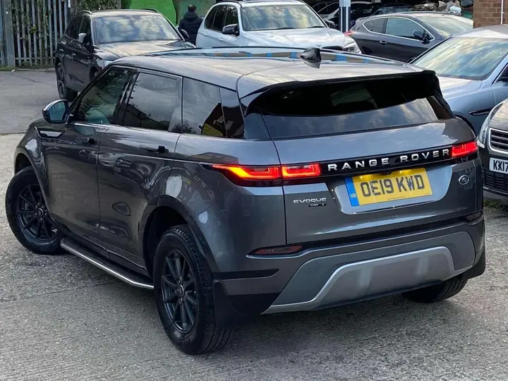 Land Rover Range Rover Evoque 2019 photo 4