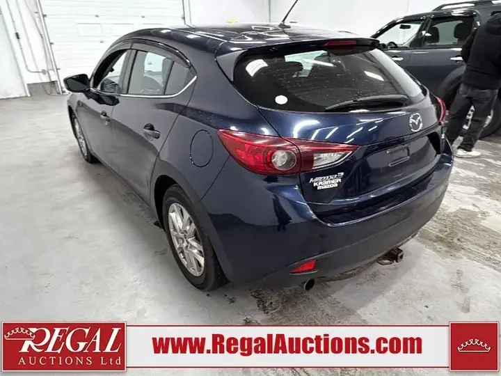 Mazda Mazda3 2014 photo 4