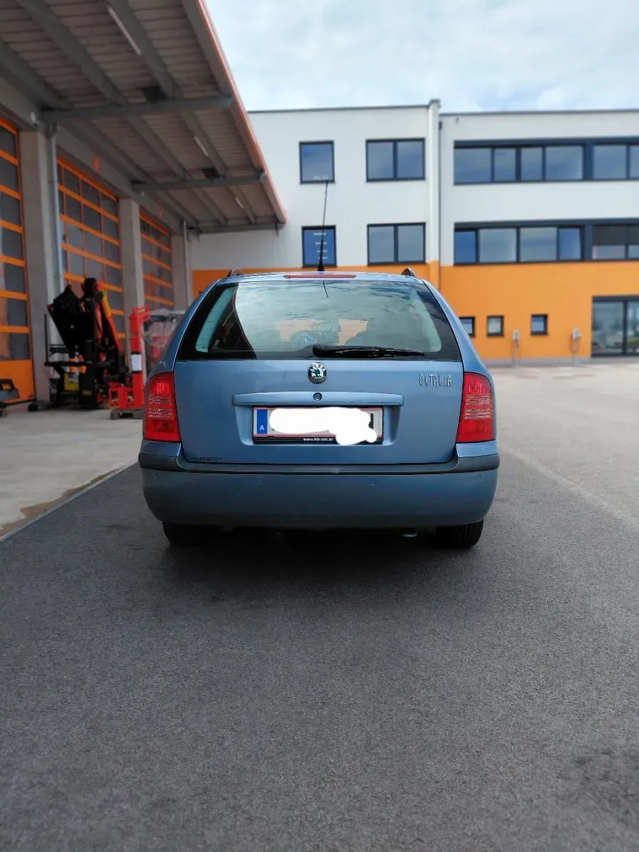 Skoda Octavia 2007 photo 3