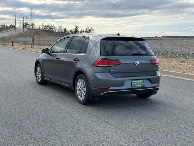 Volkswagen Golf 2018 photo 2