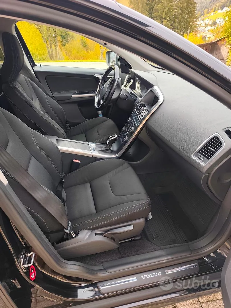 Volvo Xc60 2013 photo 2
