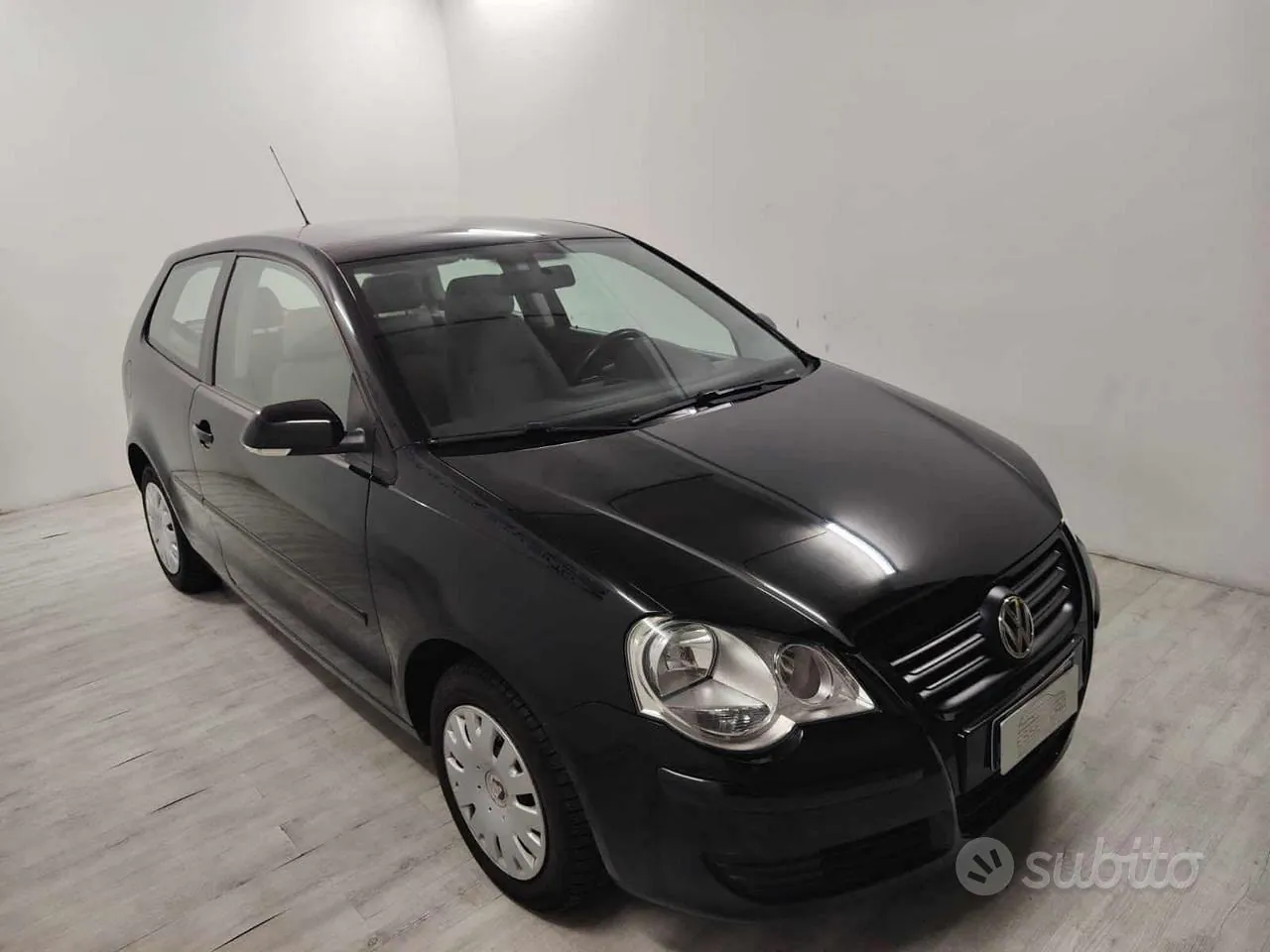 Volkswagen Polo 2006 photo 2