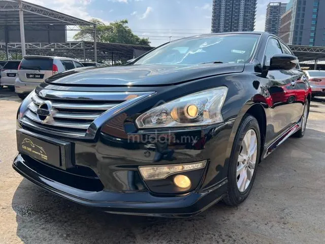 Nissan Teana