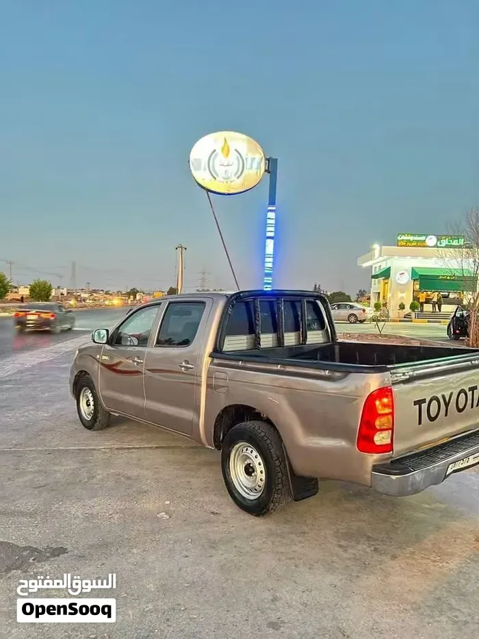 Toyota Hilux 2007 photo 4