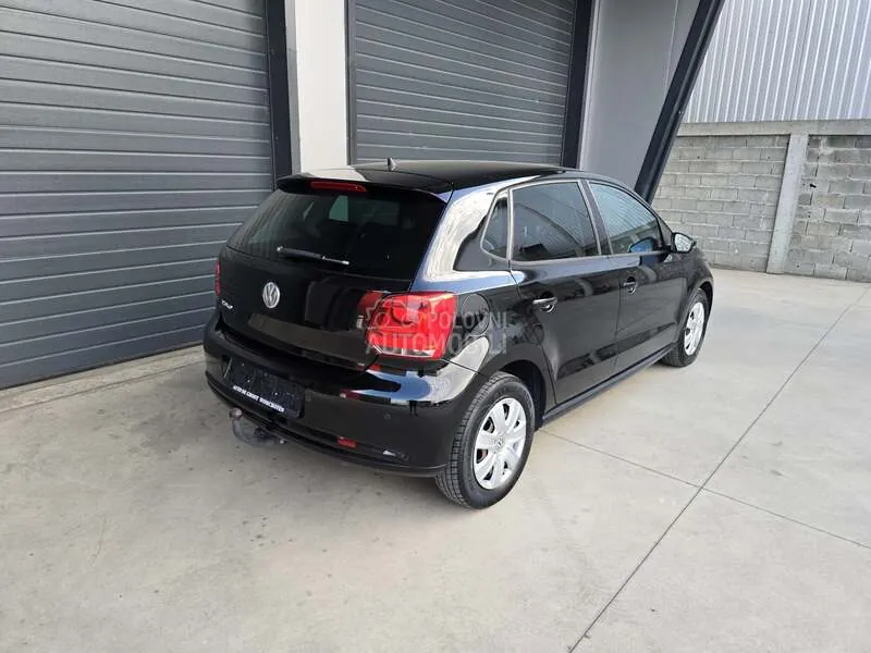 Volkswagen Polo 2011 photo 5
