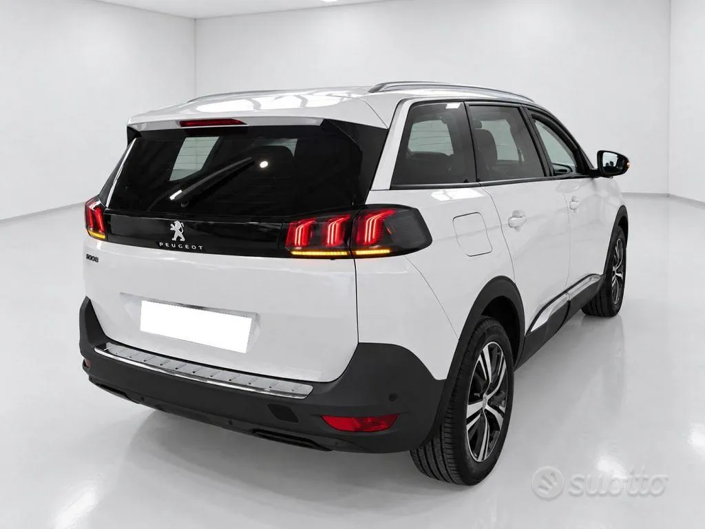 Peugeot 5008 2021 photo 5