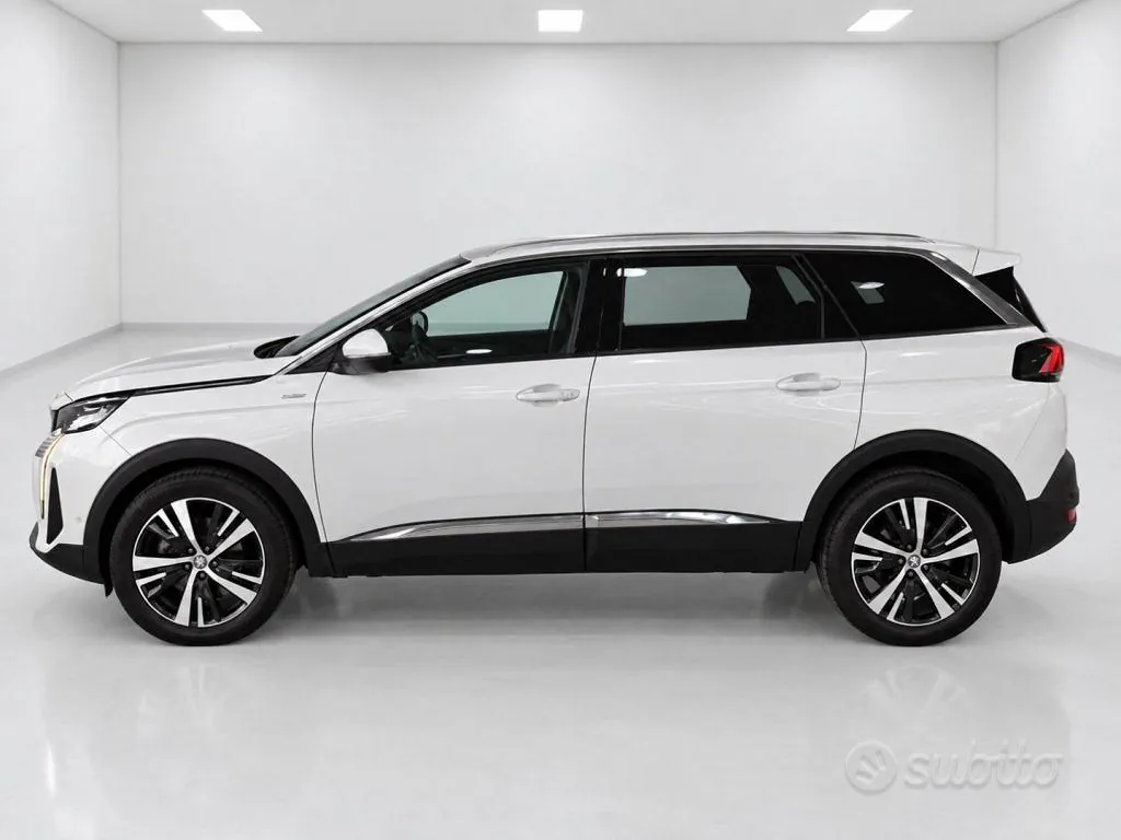 Peugeot 5008 2021 photo 2