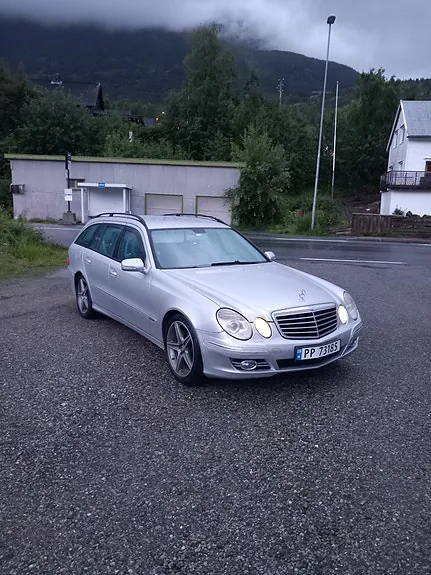 Mercedes-Benz E220 2007 photo 5
