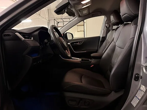 Toyota Rav4 2021 photo 3