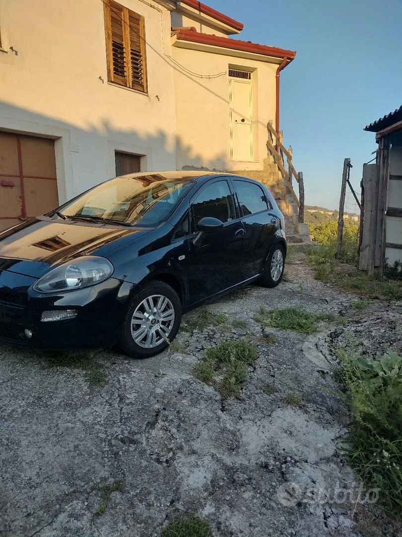 Fiat Grande Punto 2017 photo 4