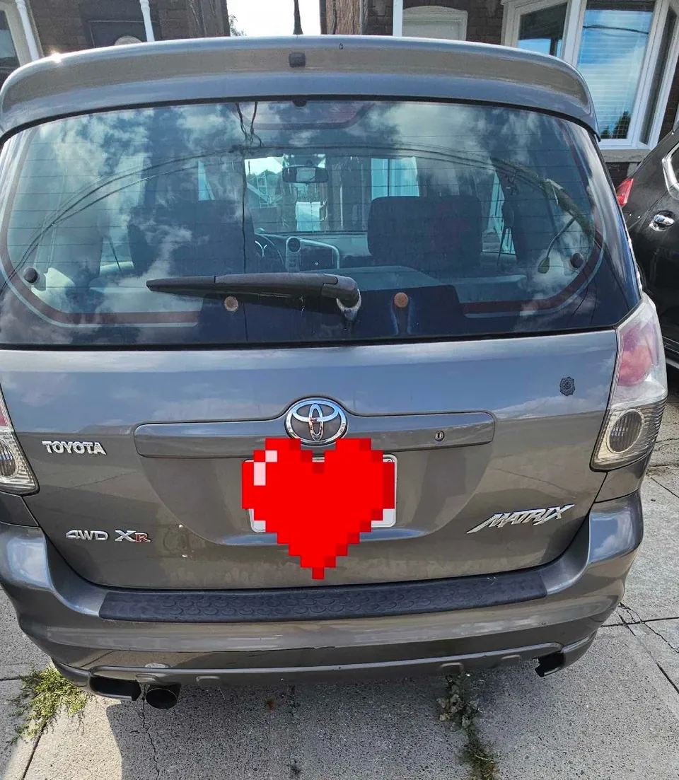 Toyota Matrix 2006 photo 2
