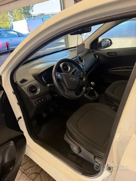 Hyundai I10 2016 photo 5