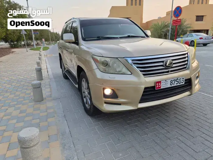 Lexus Lx 570 2010 photo 3
