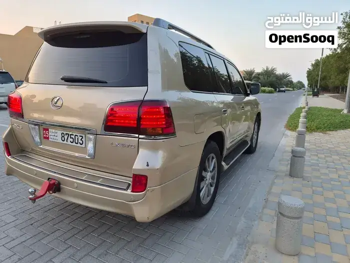 Lexus Lx 570 2010 photo 4