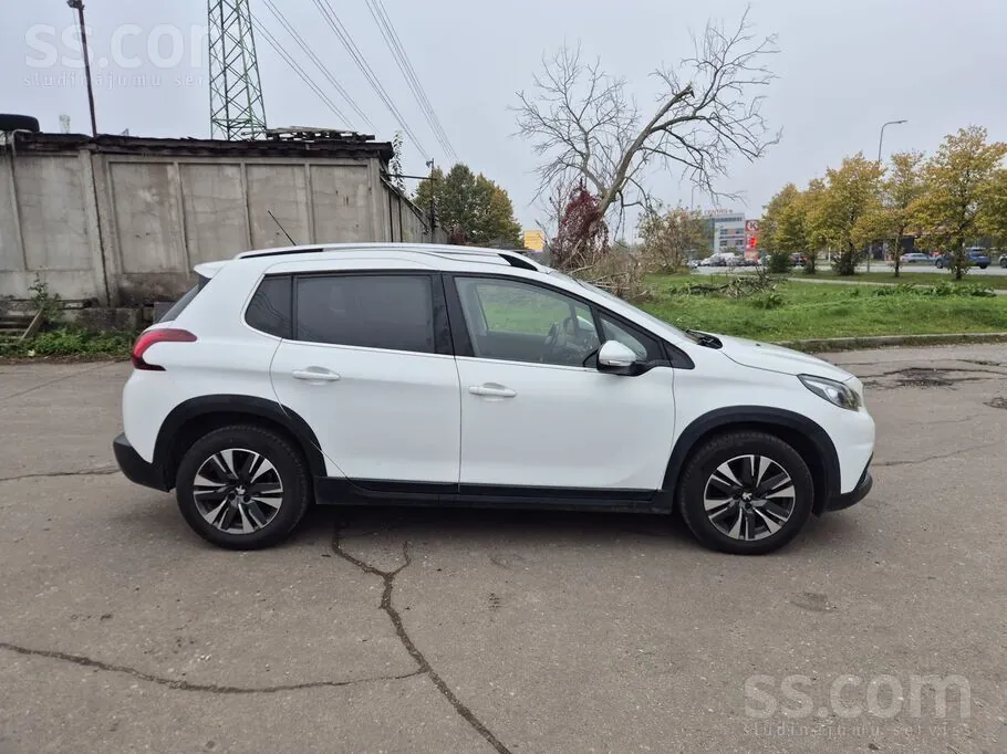 Peugeot 2008 2019 photo 5