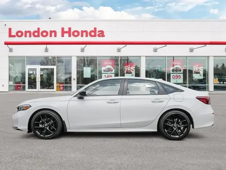 Honda Civic 2026 photo 3
