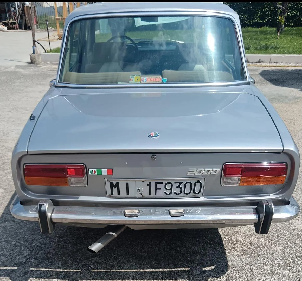 Alfa Romeo Giulia 2000