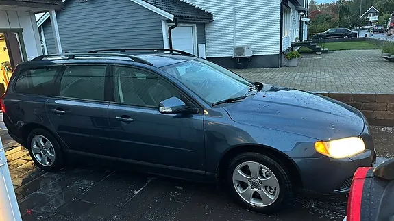 Volvo V70 2008 photo 3
