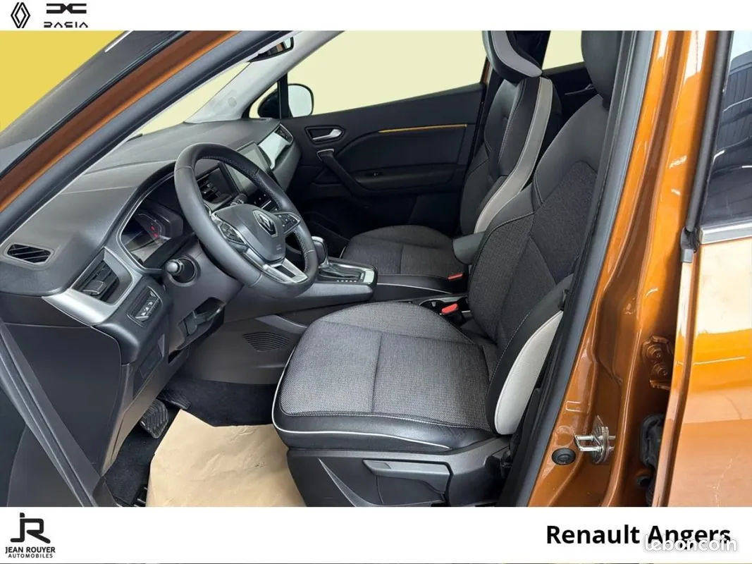 Renault Captur 2022 photo 3