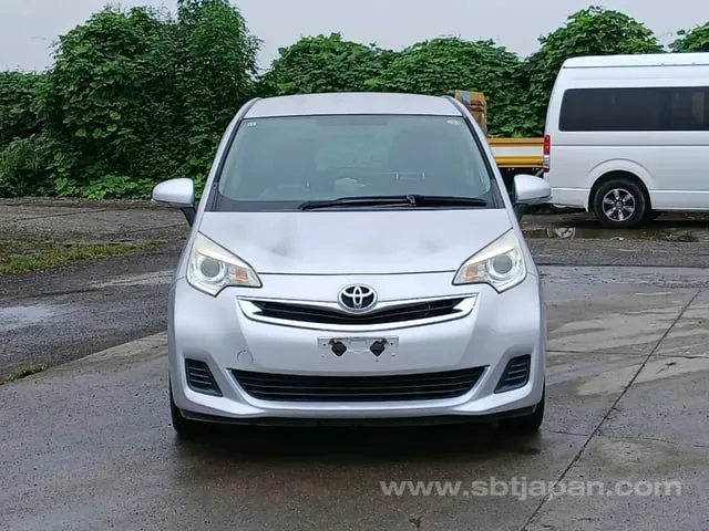 Toyota Ractis G 2015 photo 2
