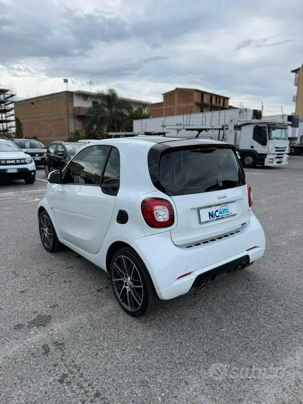 Smart Fortwo 2017 photo 4