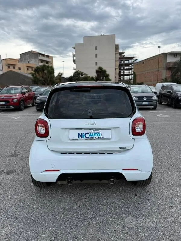 Smart Fortwo 2017 photo 5