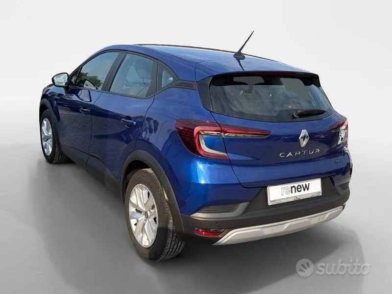 Renault Captur 2023 photo 3