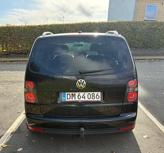 Volkswagen Touran 2009 photo 5