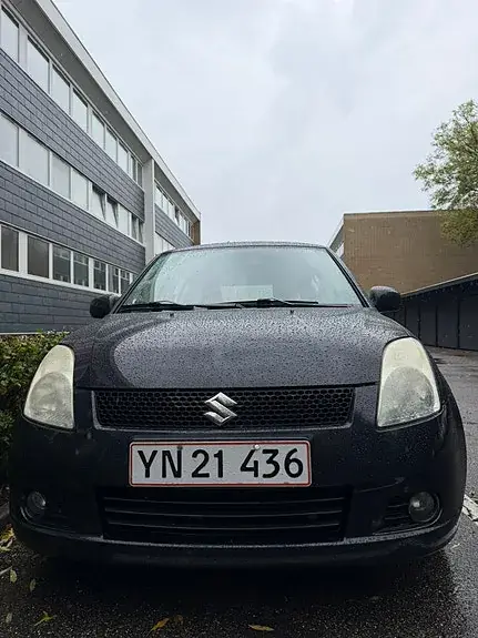 Suzuki Swift 2007 photo 5