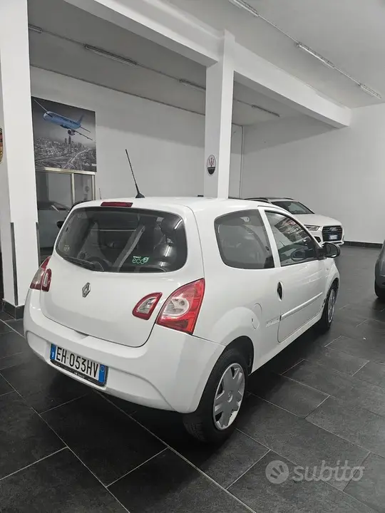 Renault Twingo 2013 photo 3