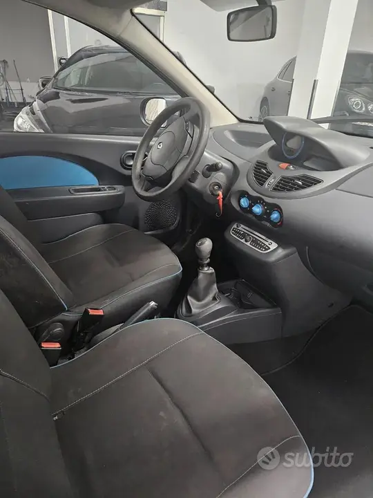 Renault Twingo 2013 photo 4