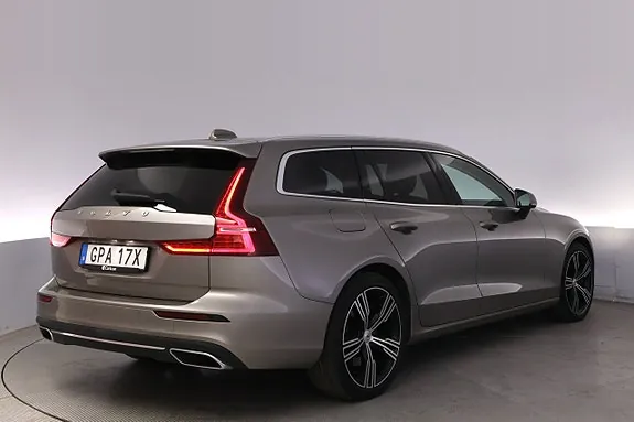 Volvo V60 2022 photo 5