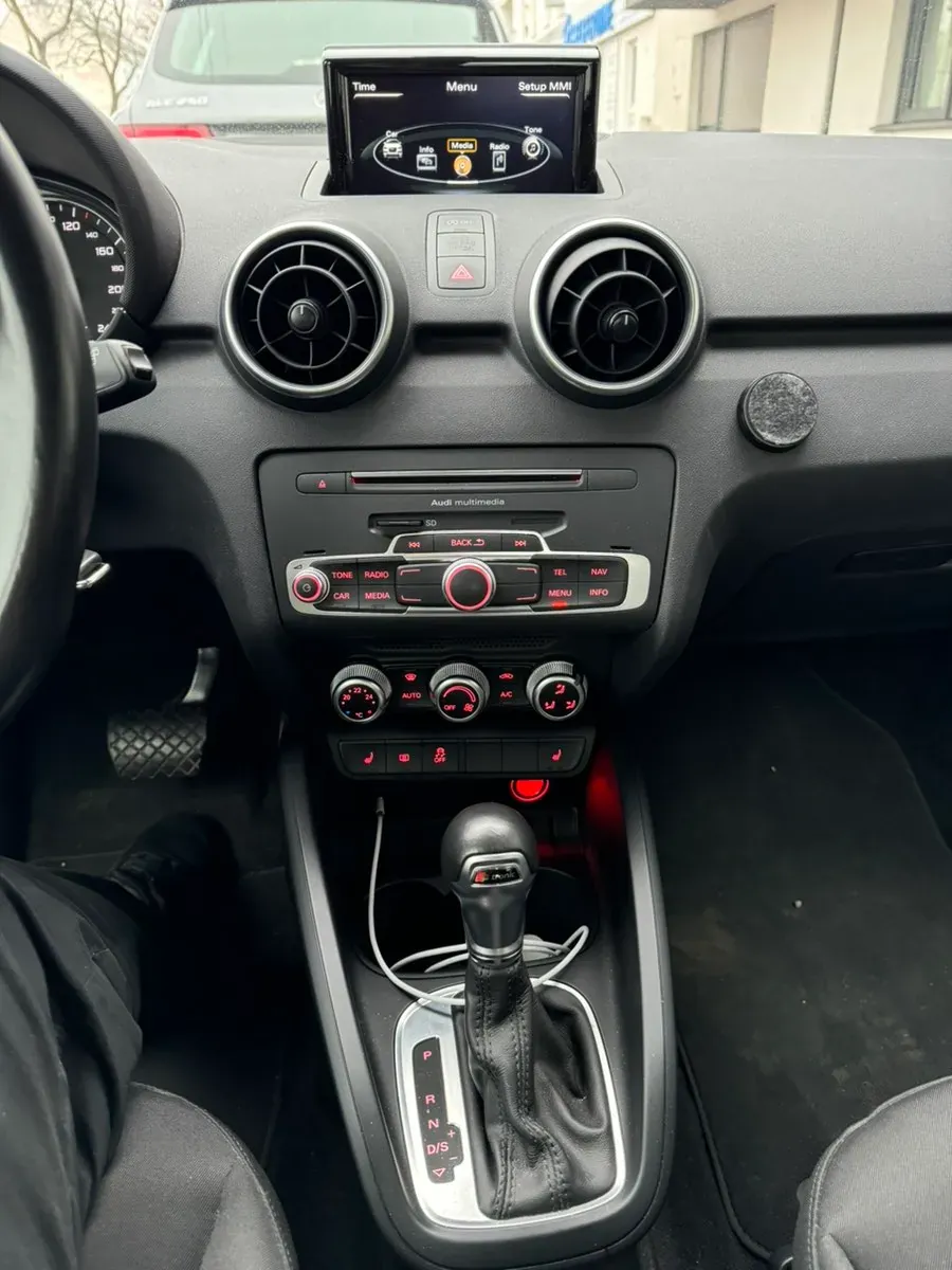 Audi A1 2017 photo 3