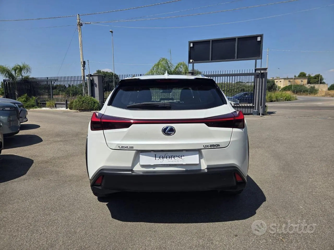 Lexus Ux 2020 photo 5
