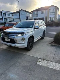 Mitsubishi Pajero Sport 2023 photo 3
