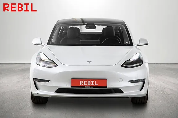 Tesla Model 3 2020 photo 3