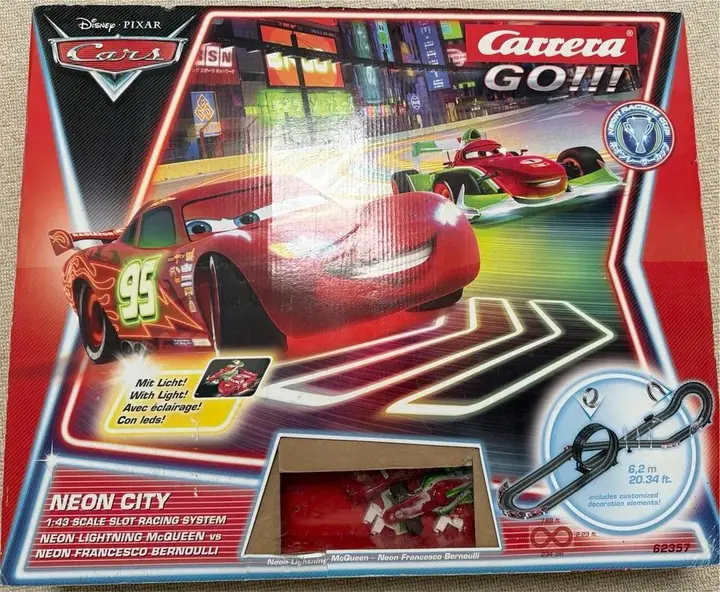Carrera Go