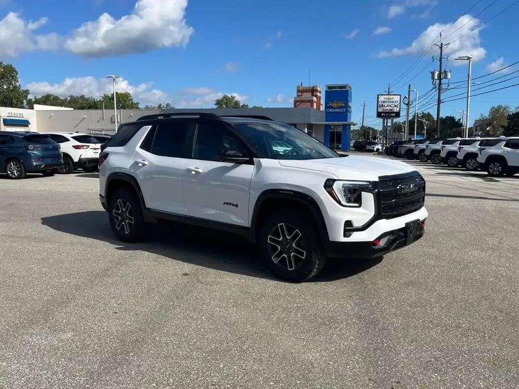 GMC Terrain 2027 photo 3