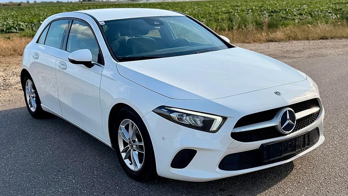Mercedes-Benz A-Class 2019 photo 3