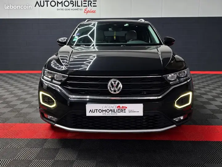 Volkswagen T-Roc 2018 photo 2