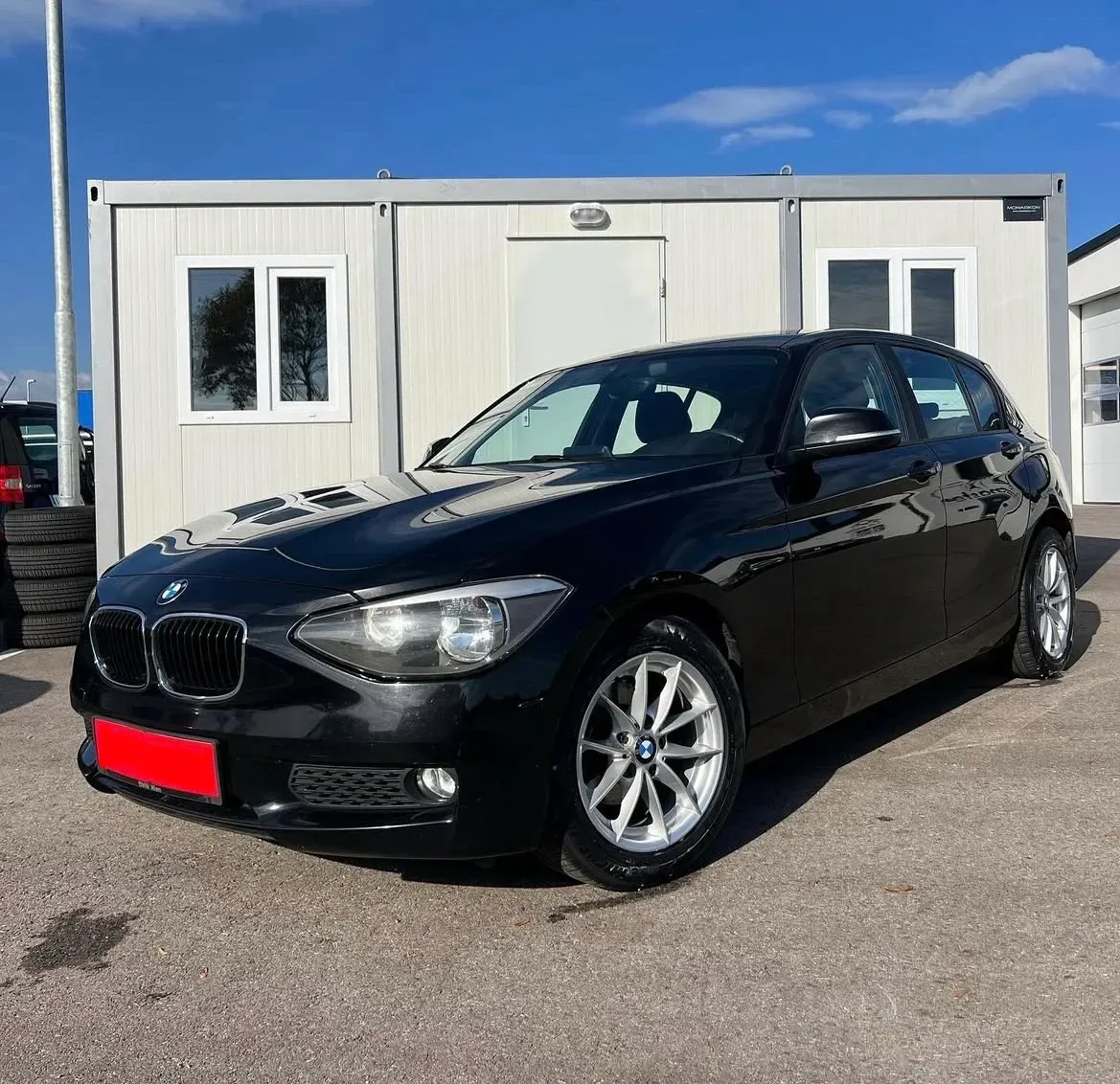 BMW 1 Series 2012 photo 2