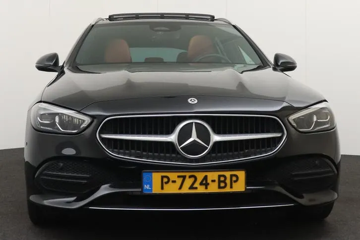 Mercedes-Benz C-Class 2022 photo 3