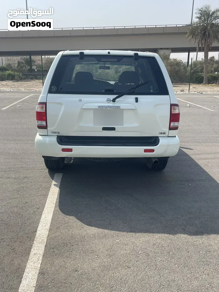 Nissan Pathfinder 2005 photo 3
