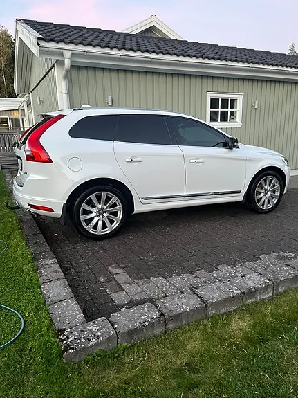 Volvo Xc60 2017 photo 3