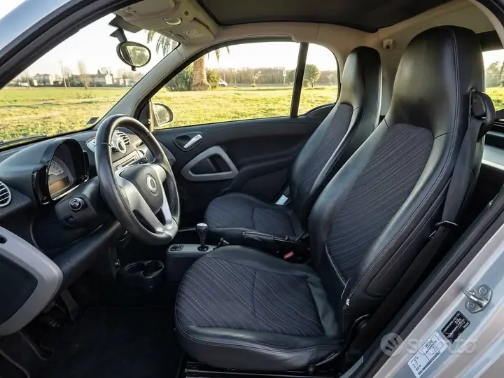 Smart Fortwo 2013 photo 4