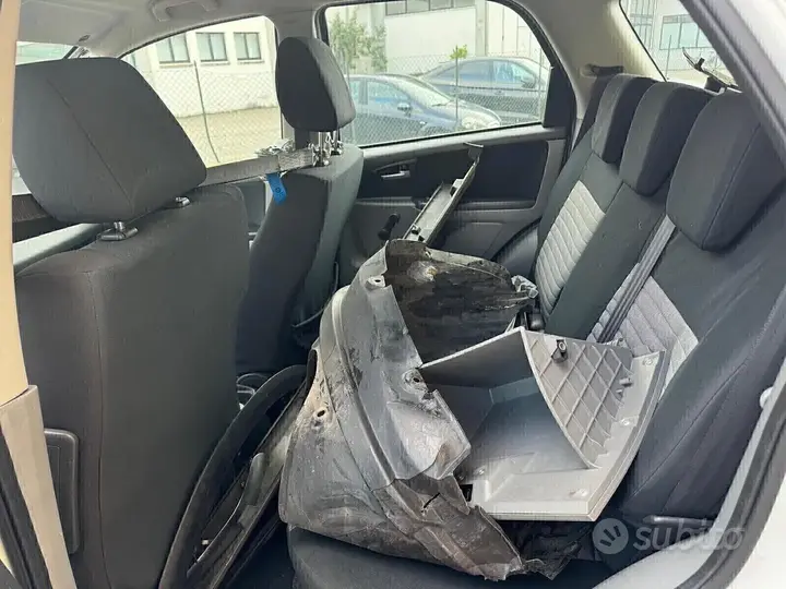 Suzuki Sx4 2008 photo 5