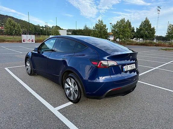 Tesla Model Y 2021 photo 5