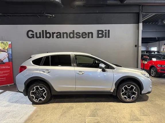 Subaru Xv 2014 photo 4